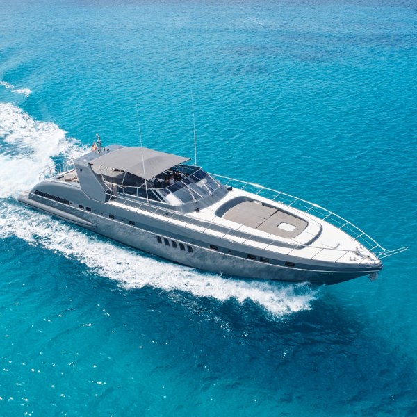 a small boat in a body of water