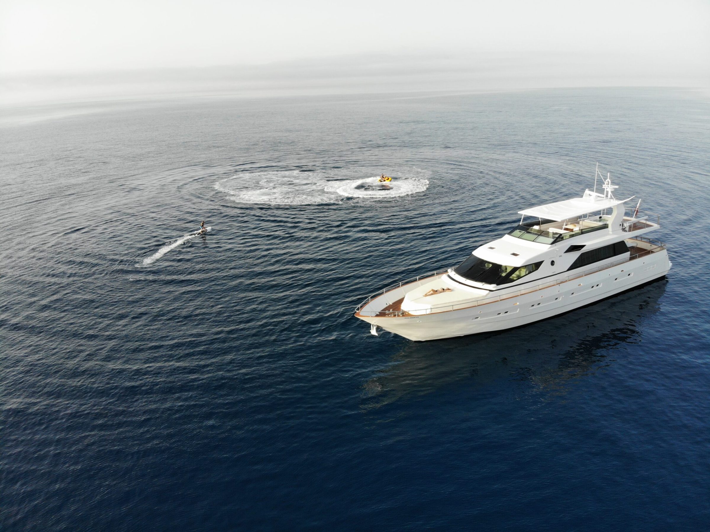 a small boat in a body of water